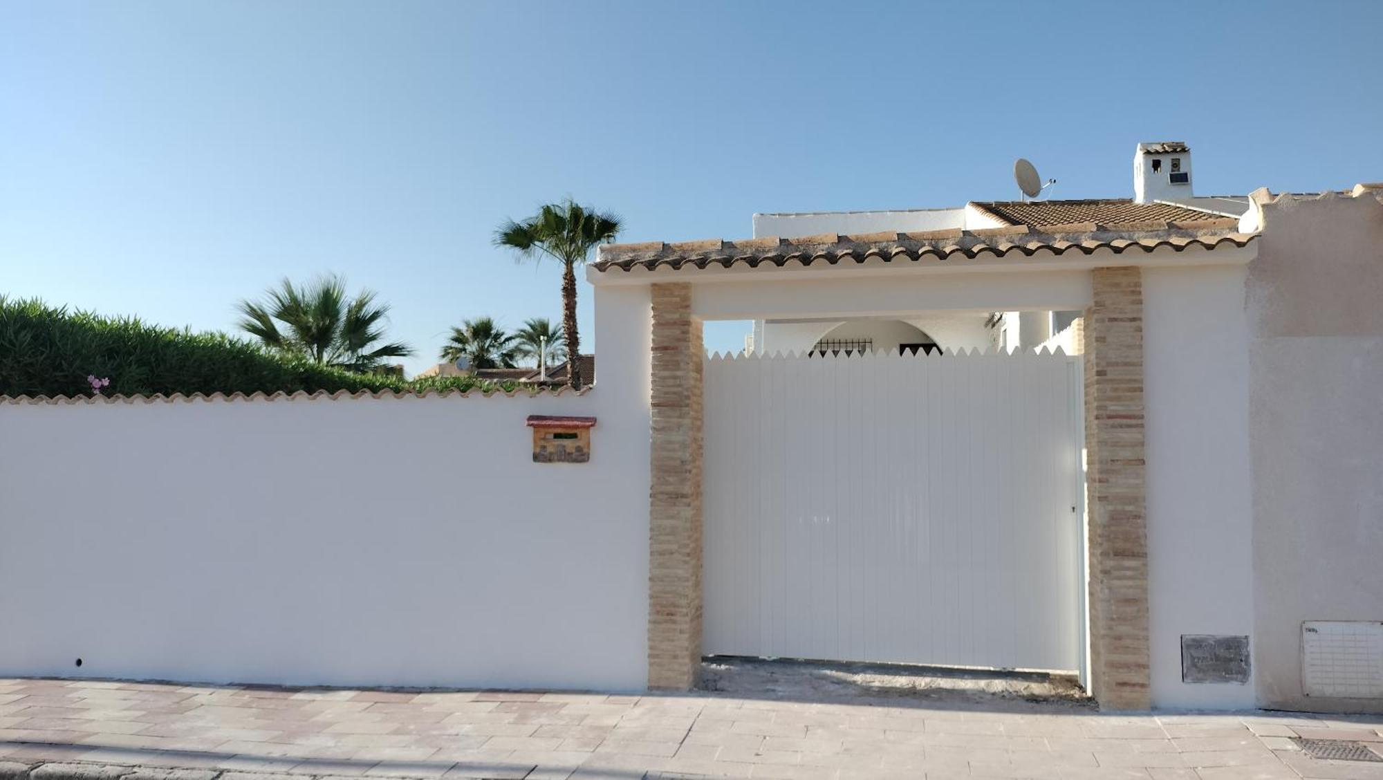 Acogedora Casa Con Piscina Villa Torrevieja Exterior foto